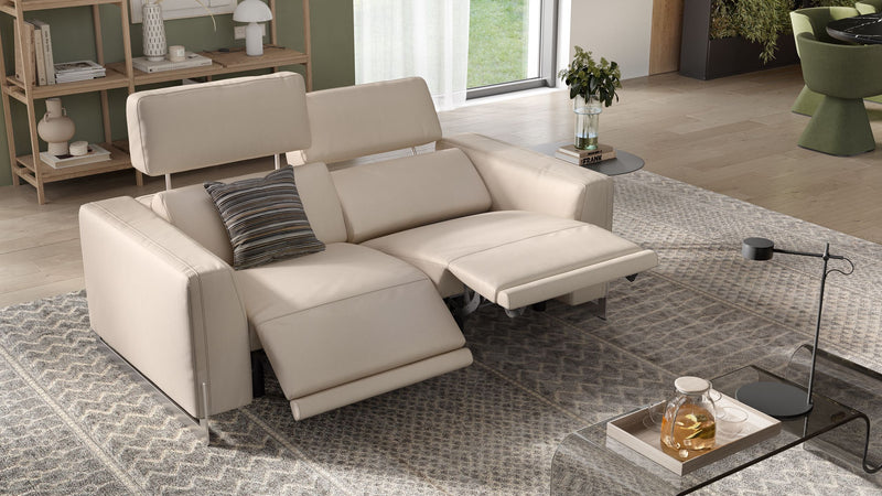 Relaxen für 2: Hochwertiges Ledersofa Amelia
