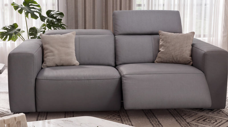Ledersofa 2 Sitzer modern elektrisch mit Kopflehnen